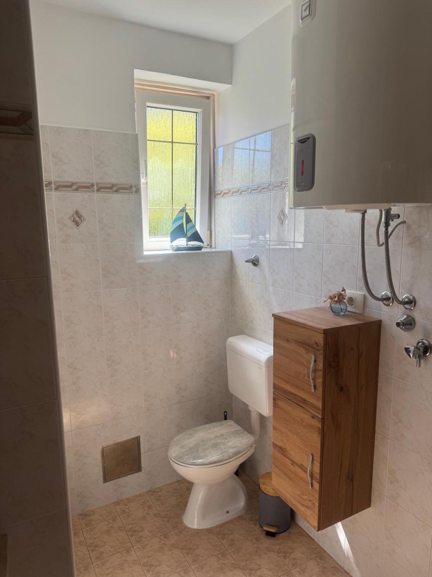 Apartmaji Pri Bosi Nogi Izola Exterior foto